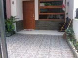 Rumah Fully Furniture di Belakang Hotel Hyatt