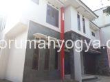 Dijual Rumah Kos 2 Lantai 300 Meter dari Kampus Sanata Dharma Paingan Sleman Yogyakarta
