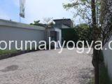 Promo Rumah Dijual 2 Lantai dalam Perumahan Jogja Bebas Biaya Pajak dan Balik Nama